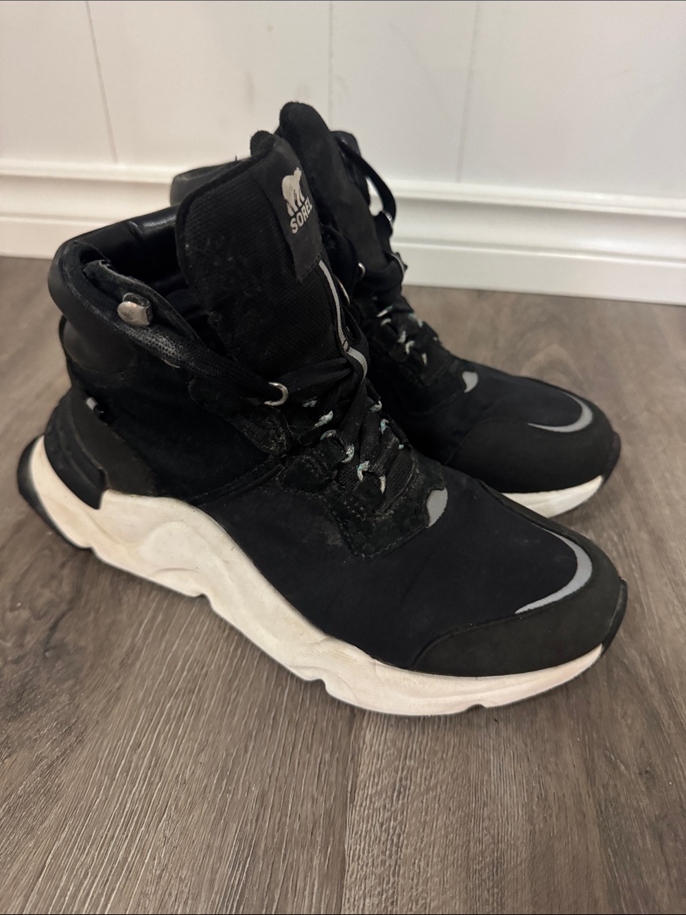 Sorel Kinetic RNEGD Conquest waterproof sneaker boots